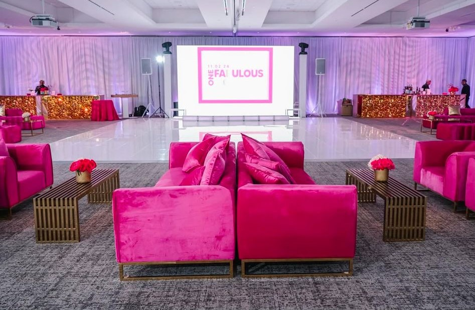 Velours Sofa Any Color