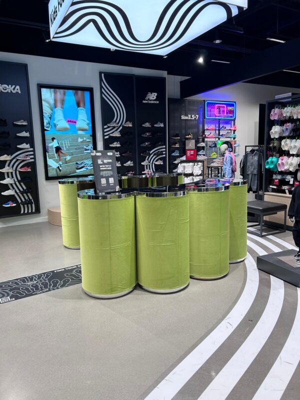 Beluga straight silver colors