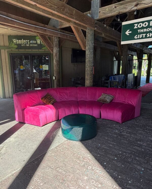 Moshi coffee table - Aqua blue