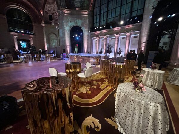 WhatsApp Image 2025-11-29 at 15.46.49_4a212846 Fortuna dining table - Gold