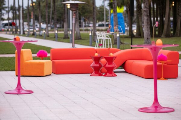 Fly cocktail table - Hot pink