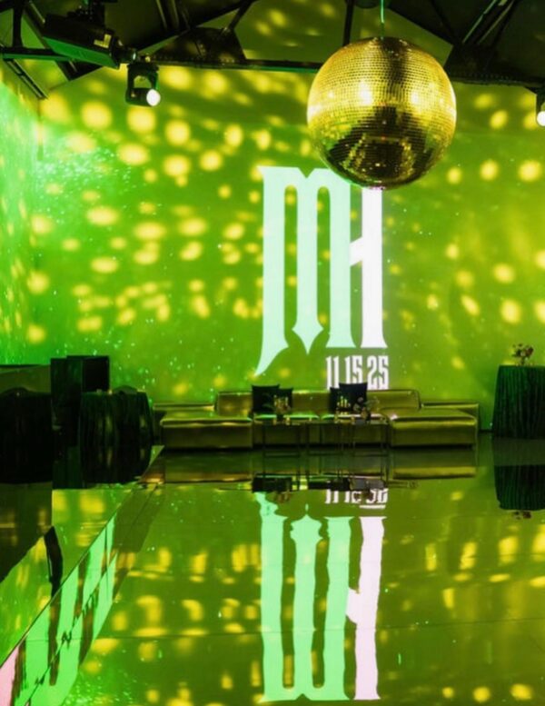 Union square or Skyline