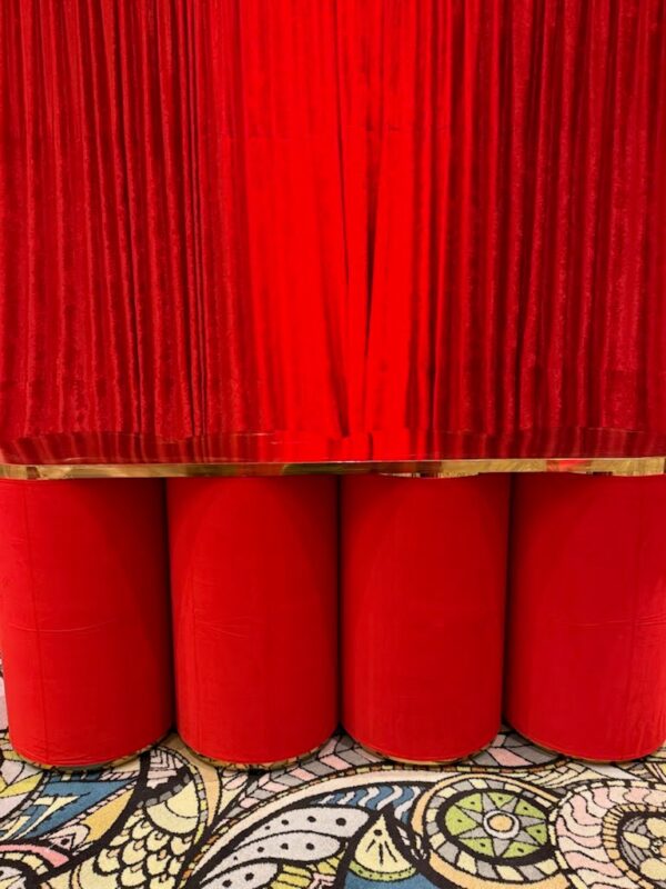 Beluga straight bar - Red velvet