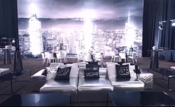 Union square/skyline modular lounge - Silver