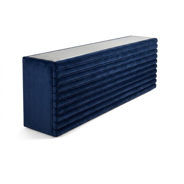 fc86b7c3-c0ba-4c0f-99f4-b58d70d512a6 Bollywood bar - Dark blue