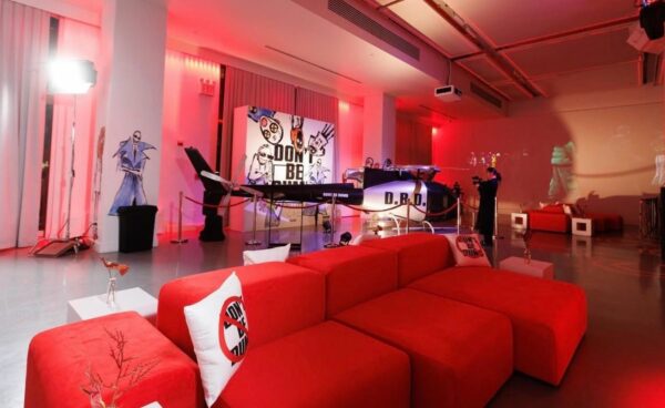 Screenshot 2026-05-14 095816 Union square/skyline modular lounge - Red